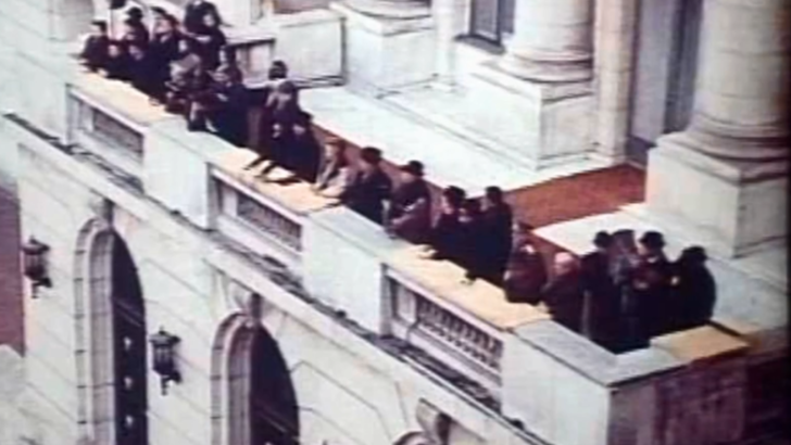 21 decembrie 1989 | Imagini din alt unghi cu spargerea mitingului, la ultimul discurs al lui Nicolae Ceaușescu